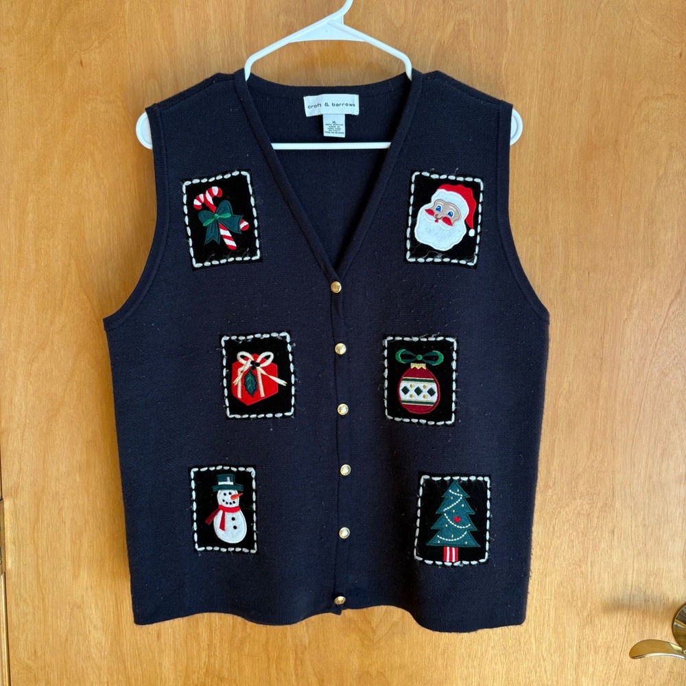 Croft & Barrow Christmas Sweater Vest XL Embroidered Holiday Festive Fun